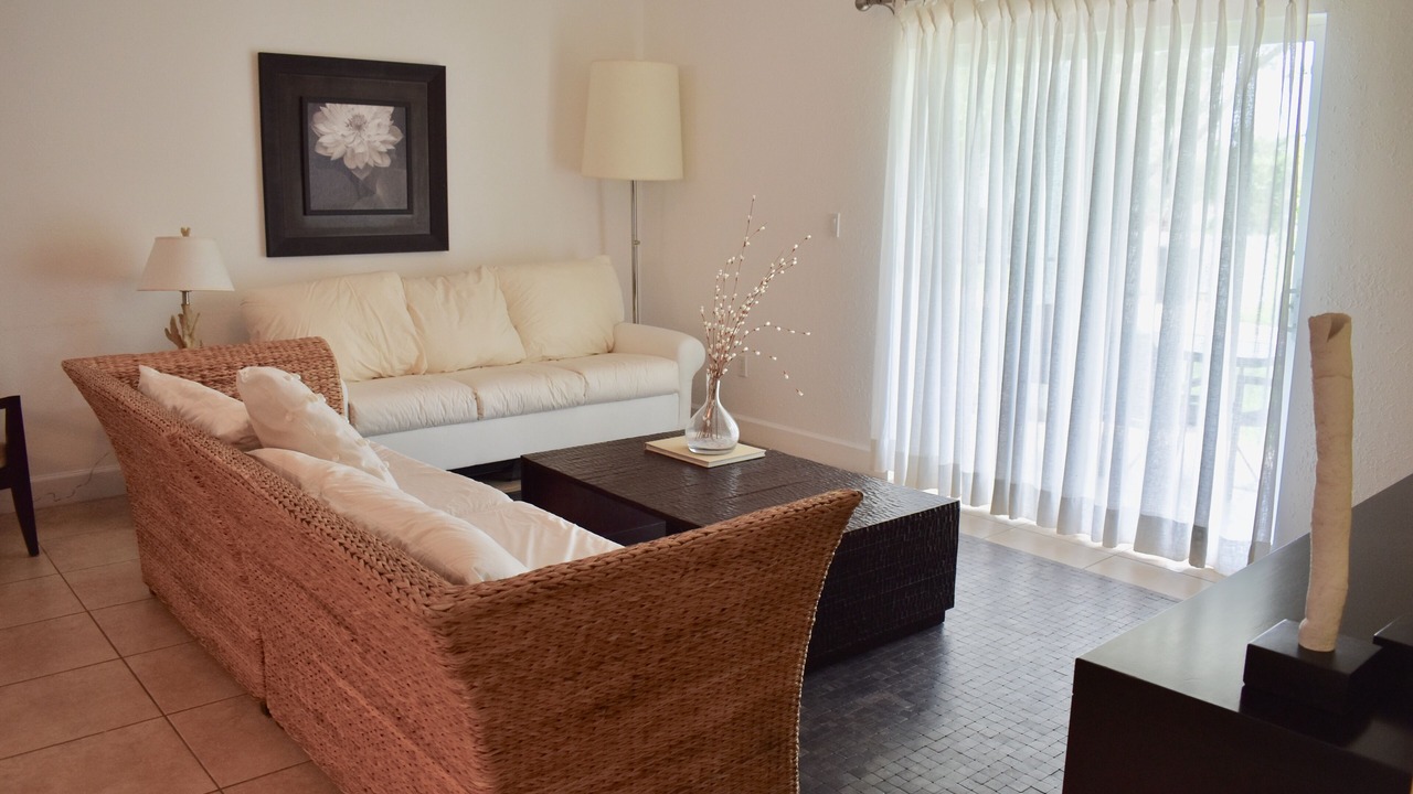 Photo of Livingroom in Alice Town