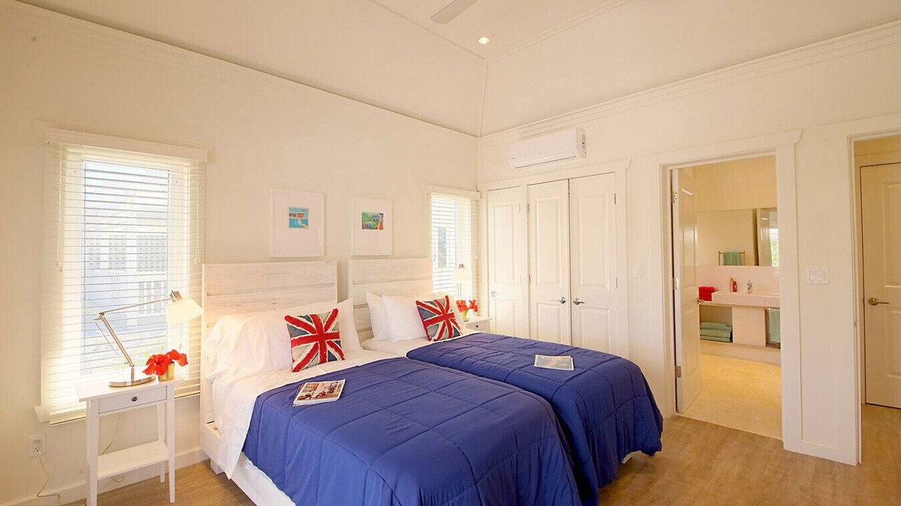 Photo of Bedroom in Governor's Harbour