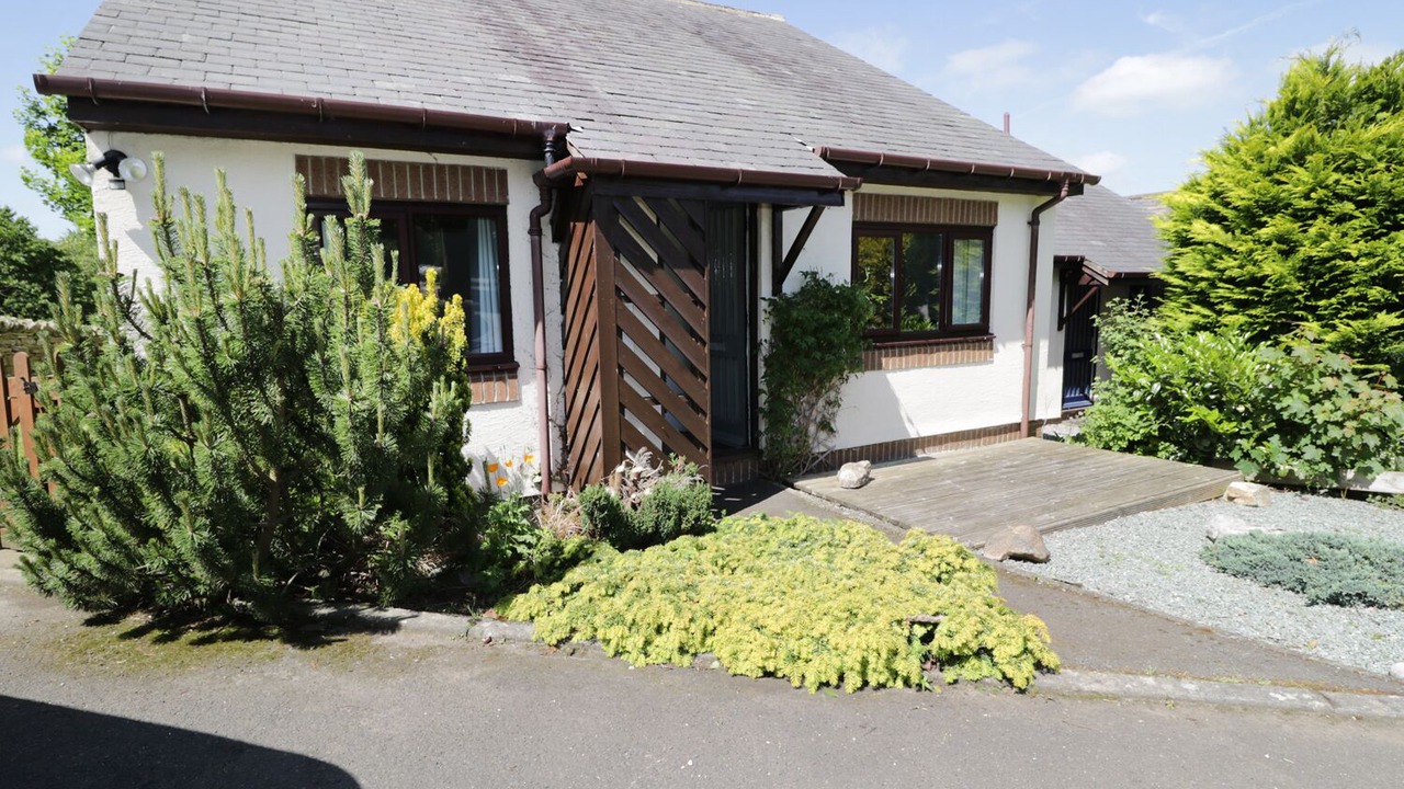 Photo of Outdoor in Catton