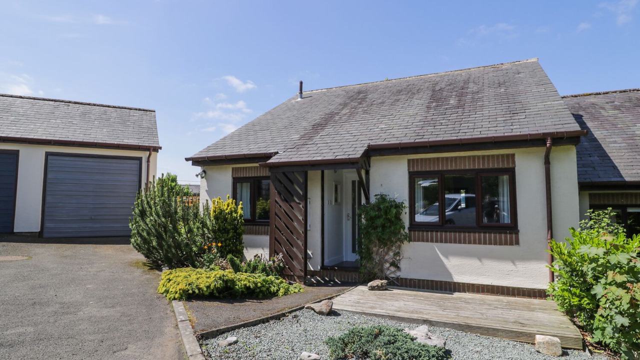 Photo of Outdoor in Catton