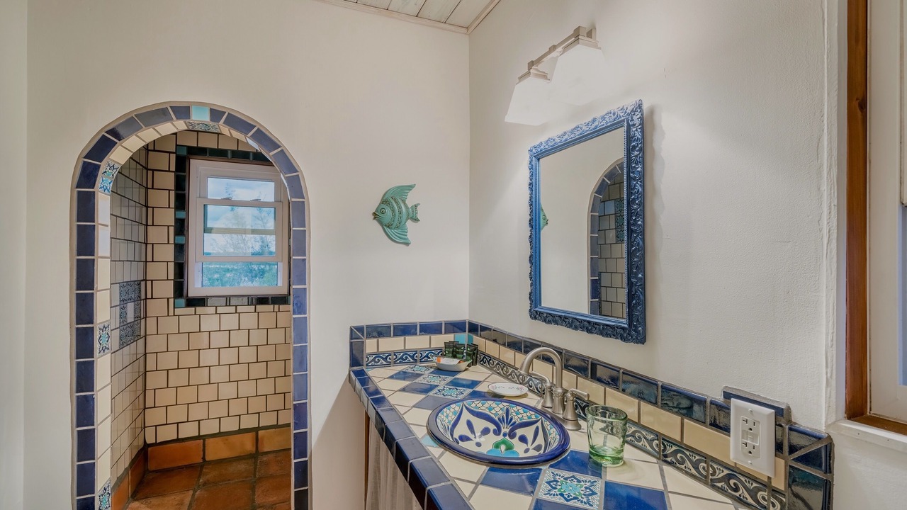 Photo of Bathroom in Pigeon Cay