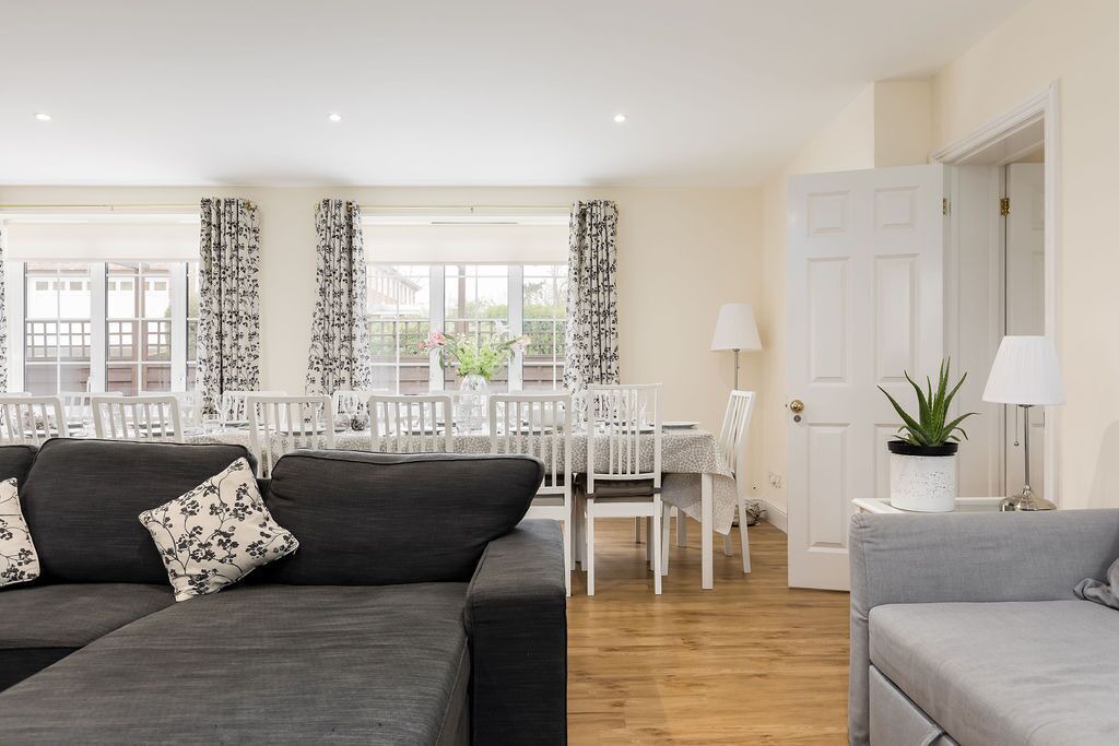 Photo of Livingroom in Burley