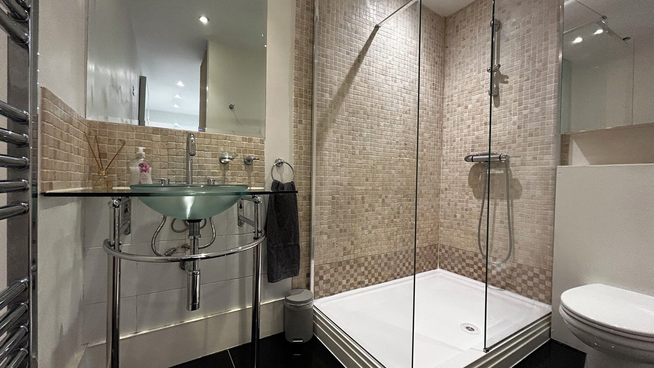 Photo of Bedroom in Bayswater