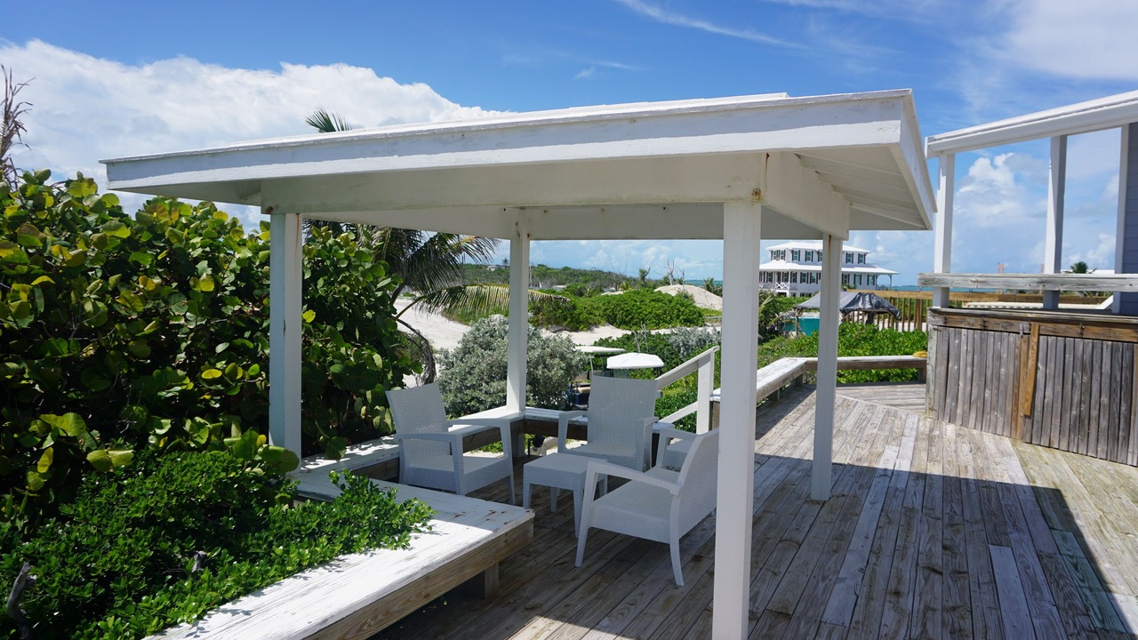 Photo of Patio Balcony in Hope Town