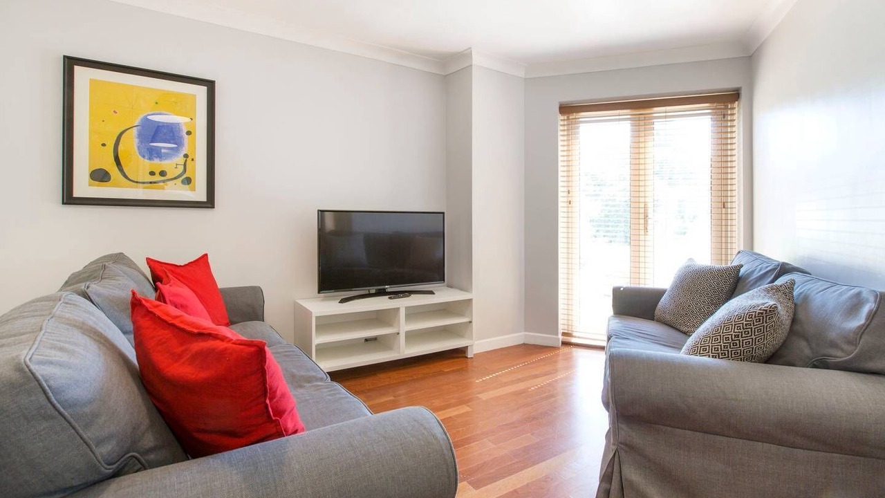 Photo of Livingroom in Summertown