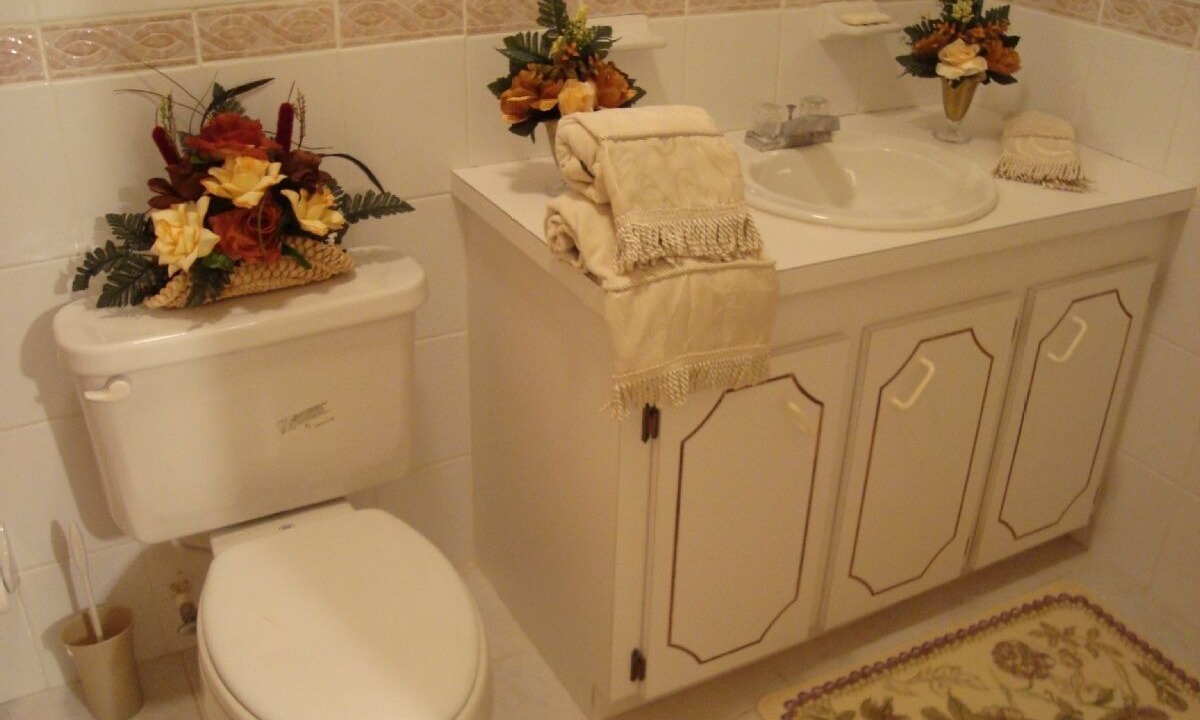 Photo of Bathroom in Nassau