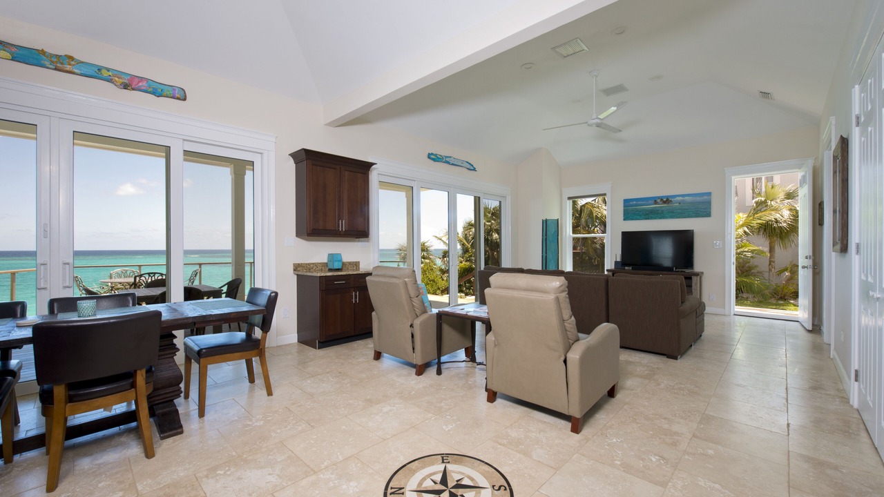 Photo of Bedroom in Governor's Harbour