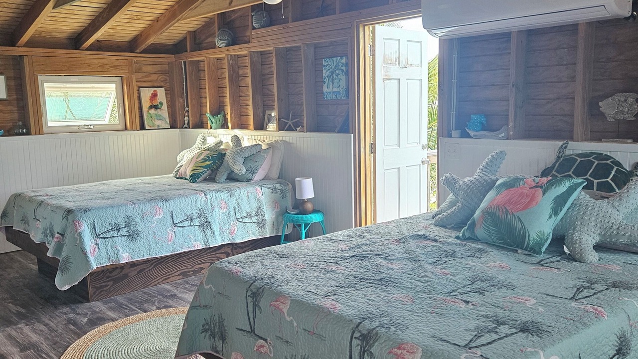 Photo of Bedroom in Lubbers Quarters Cay