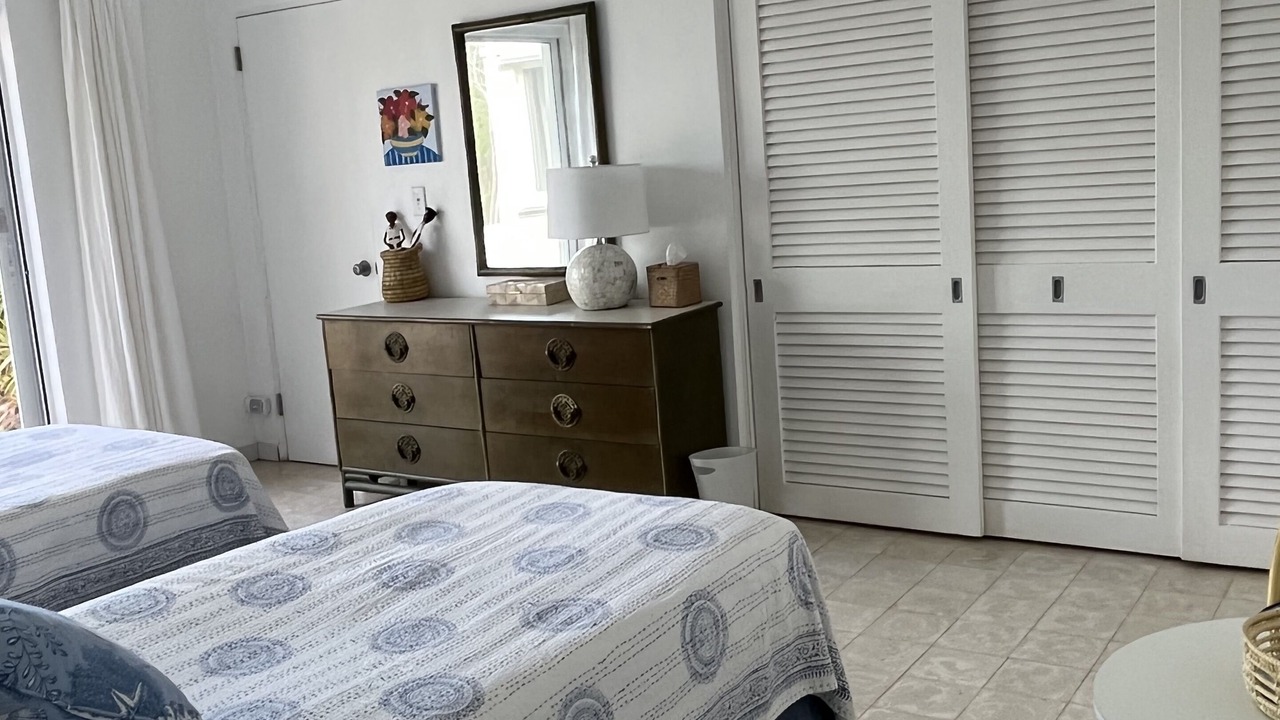 Photo of Bedroom in Winding Bay