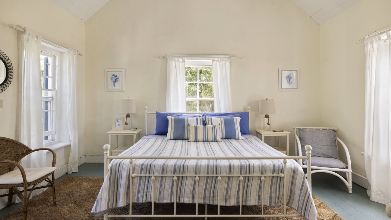 Photo of Bedroom in Governor's Harbour