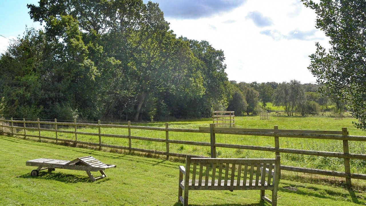 Photo of Outdoor in Burley