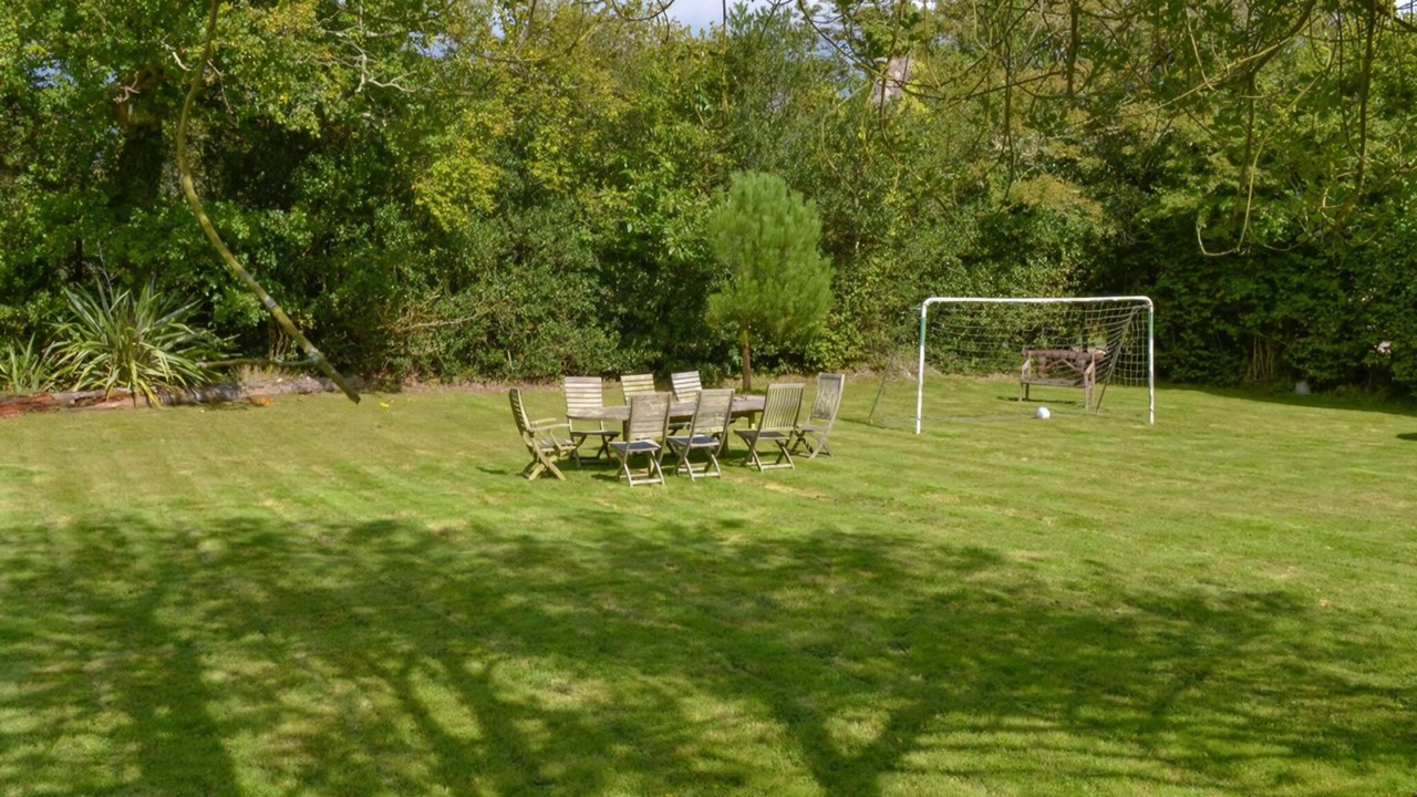 Photo of Outdoor in Burley