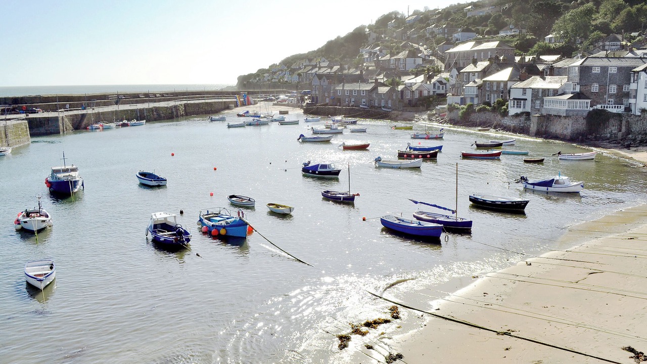 Photo of Others in Mousehole