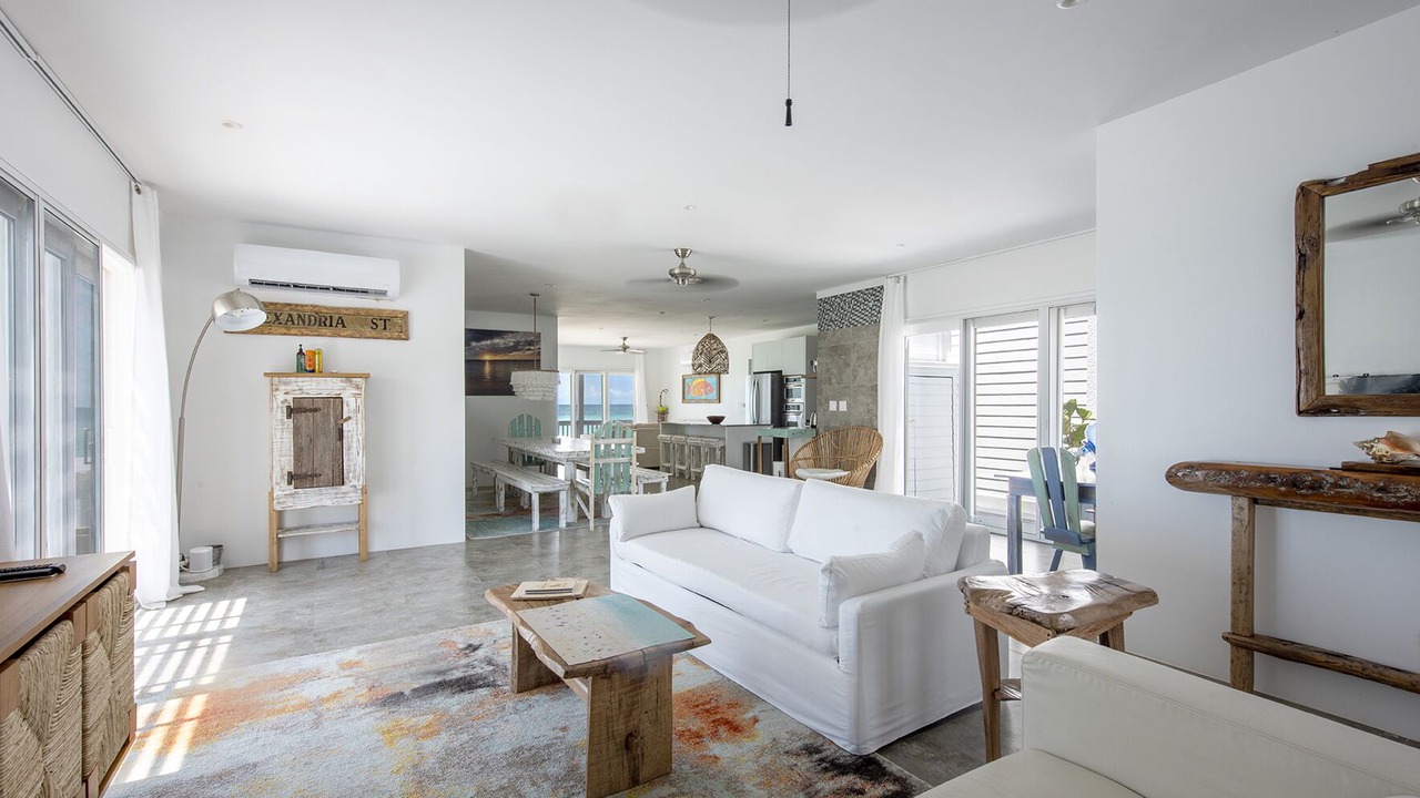 Photo of Bedroom in Governor's Harbour
