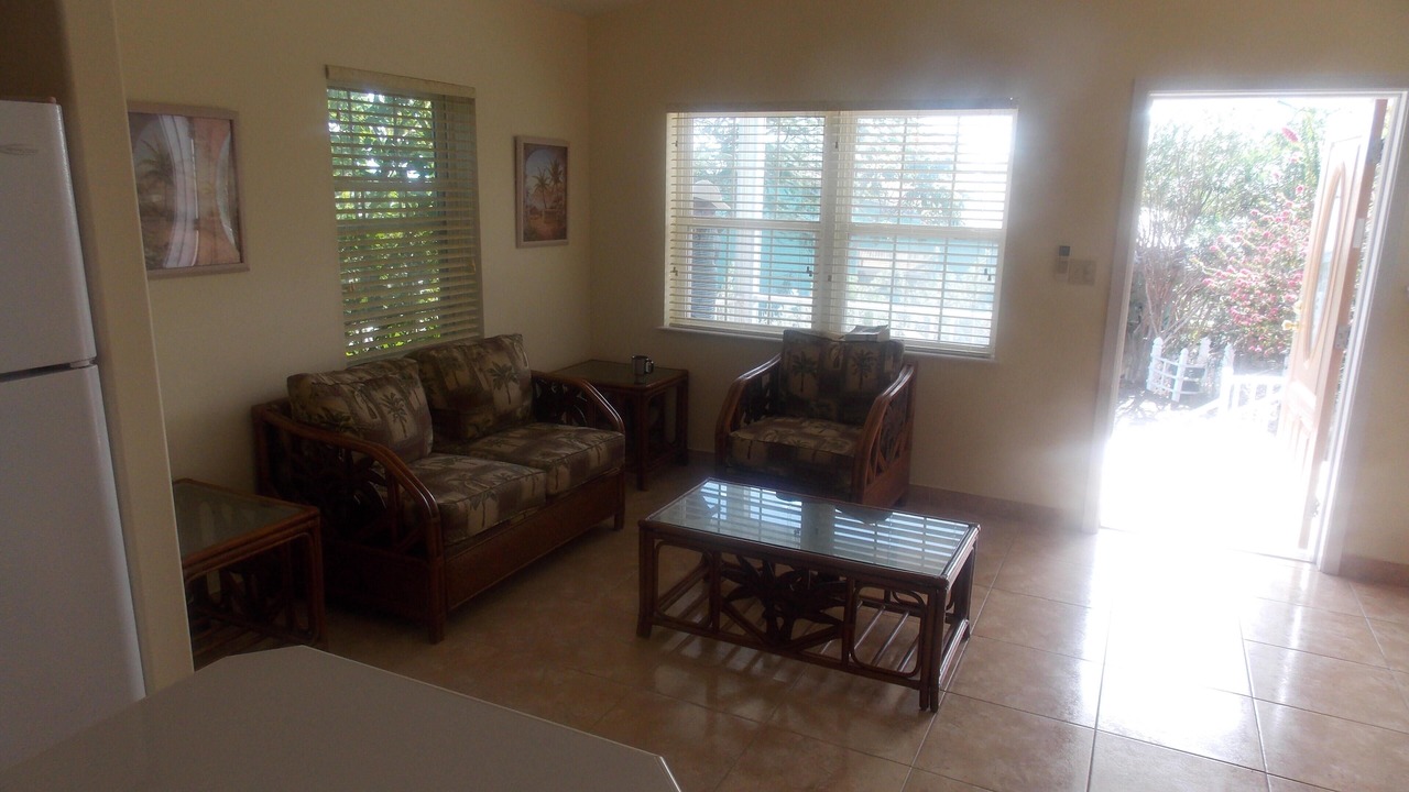 Photo of Livingroom in Tar Bay
