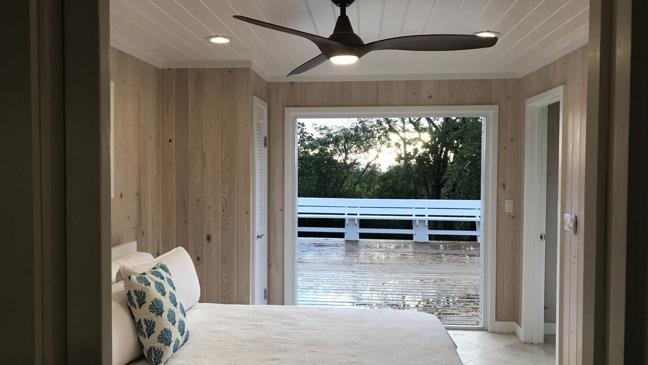 Photo of Bedroom in Hope Town