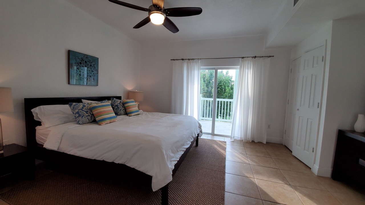 Photo of Bedroom in Alice Town