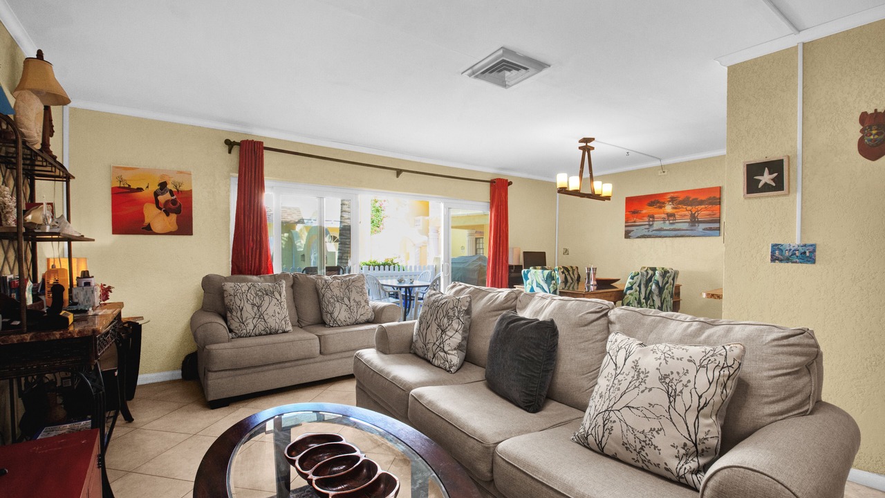 Photo of Livingroom in Paradise Island