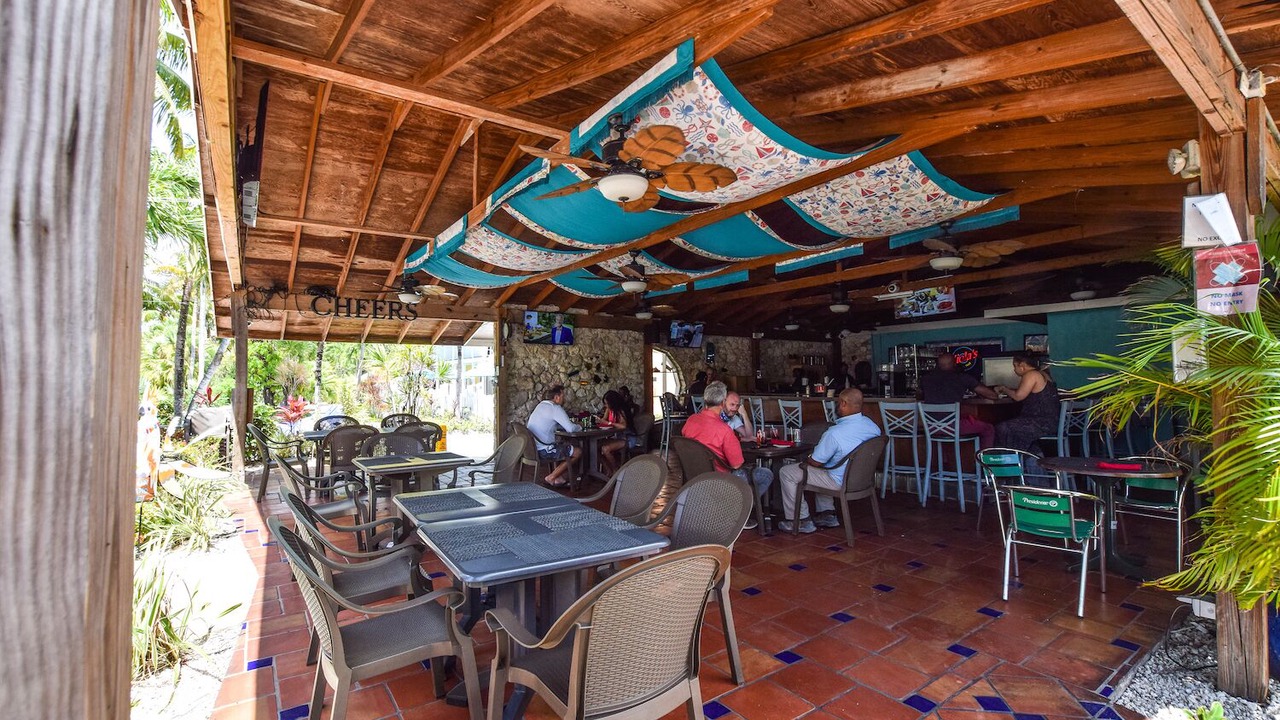 Photo of Others in Paradise Island
