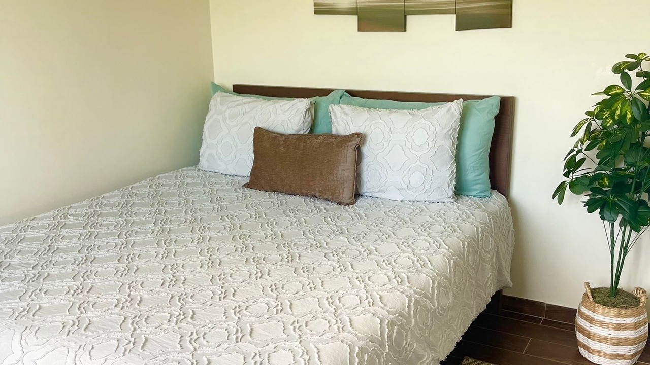 Photo of Bedroom in Bahamia West