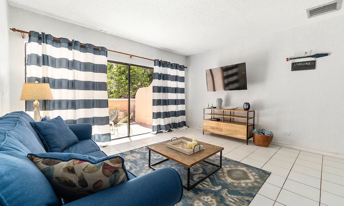 Photo of Livingroom in Paradise Island
