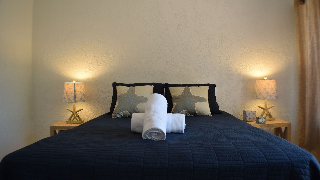 Photo of Bedroom in Paradise Island