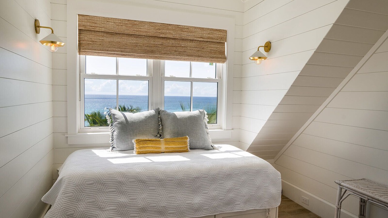 Photo of Bedroom in Hope Town