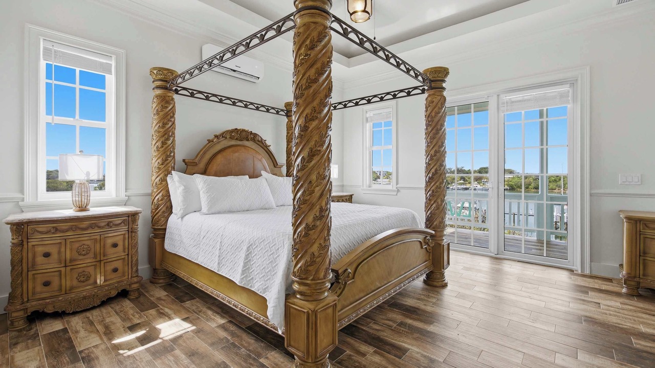 Photo of Bedroom in Treasure Cay