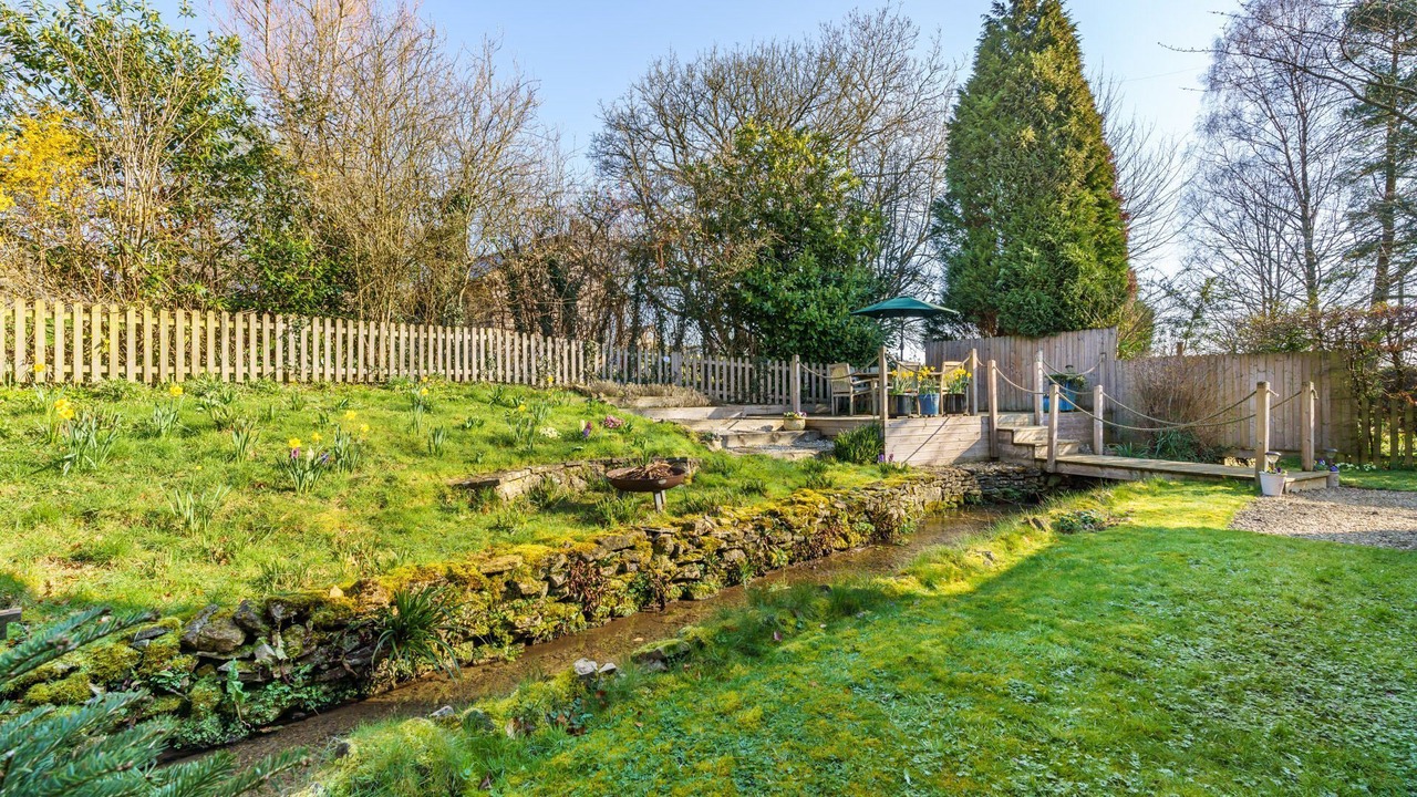Photo of Outdoor in Cheltenham