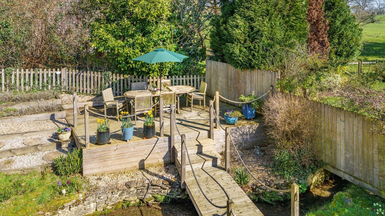 Photo of Outdoor in Cheltenham