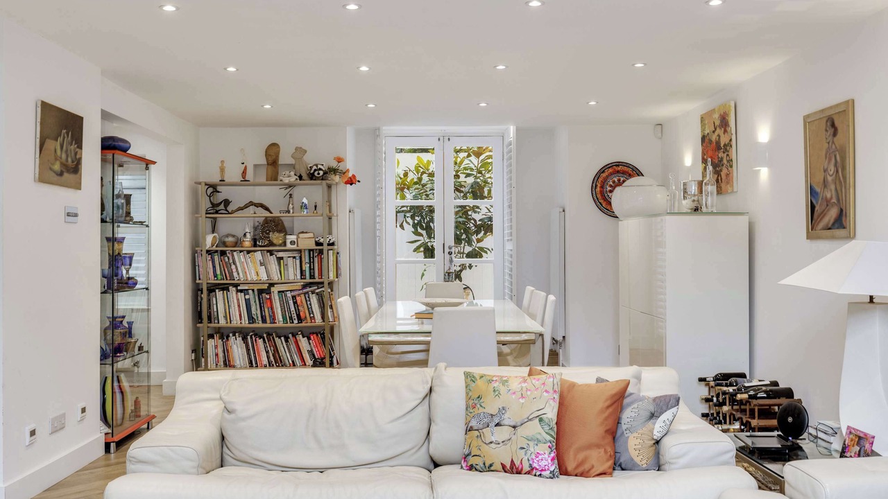 Photo of Others in Frognal and Fitzjohns