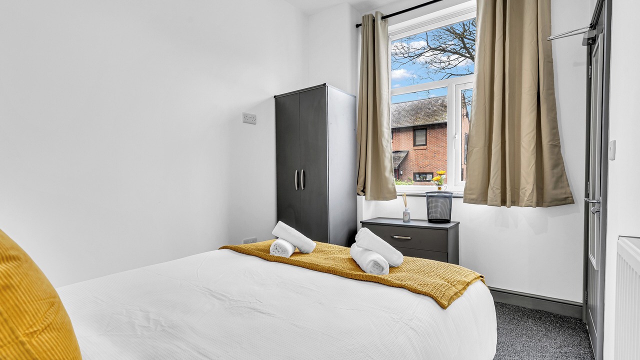 Photo of Bedroom in Stoke-on-Trent