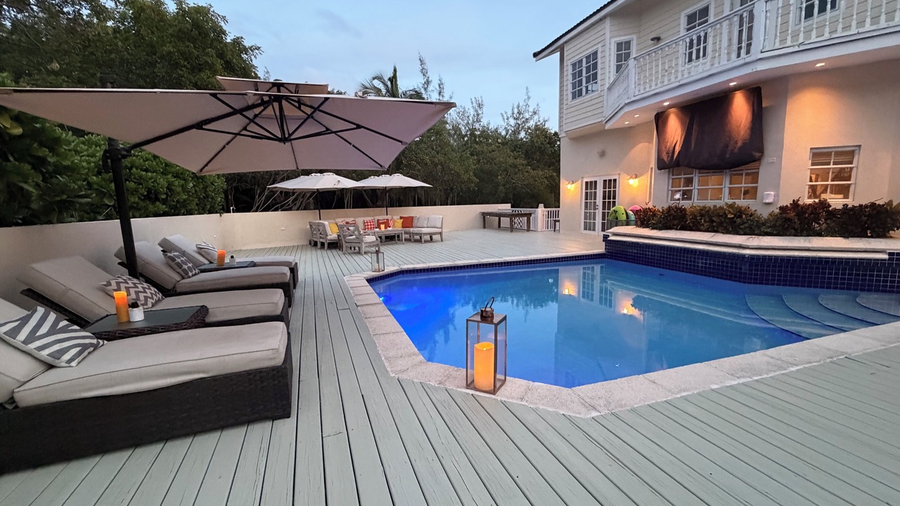 Photo of Outdoor in North Palmetto Point