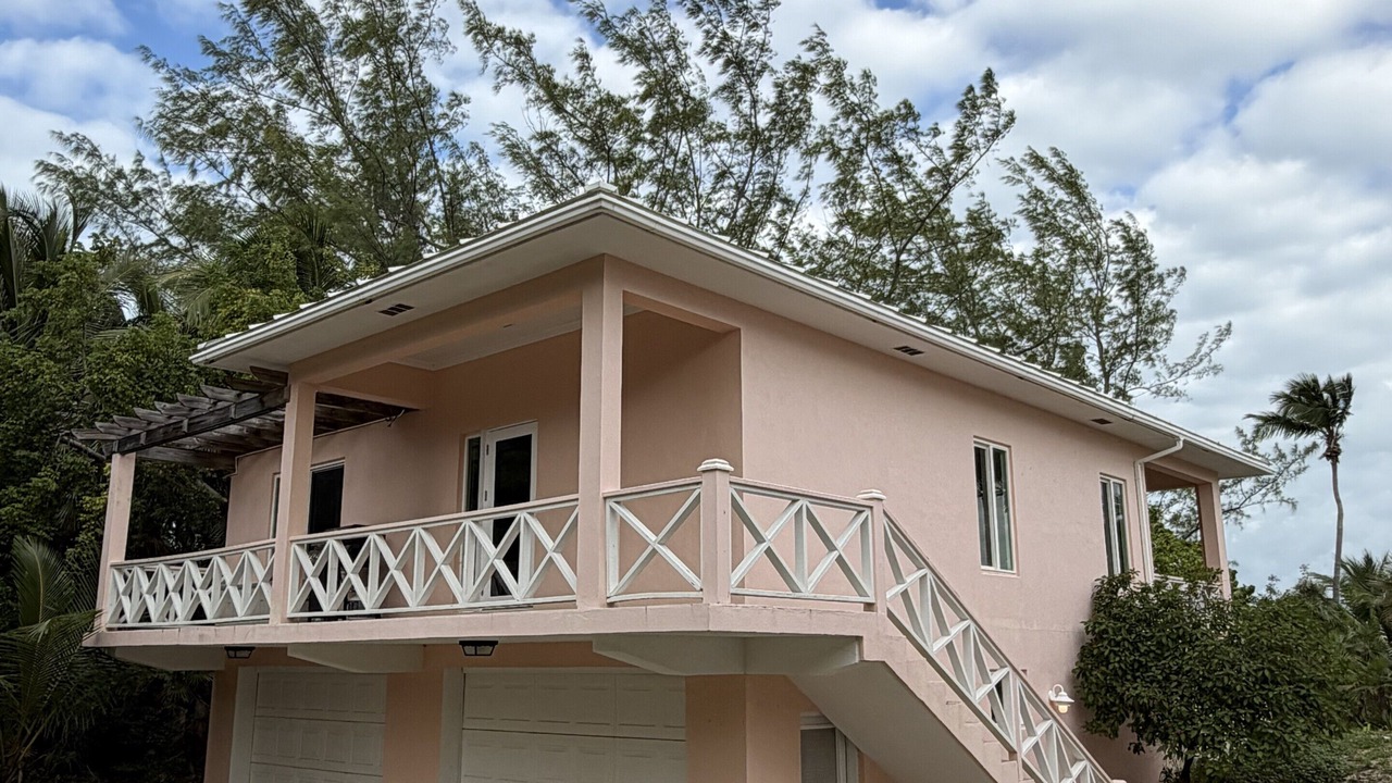 Photo of Outdoor in Tarpum Bay