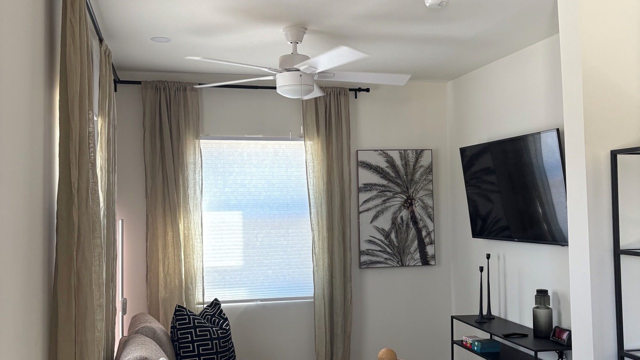 Photo of Livingroom in New Bight
