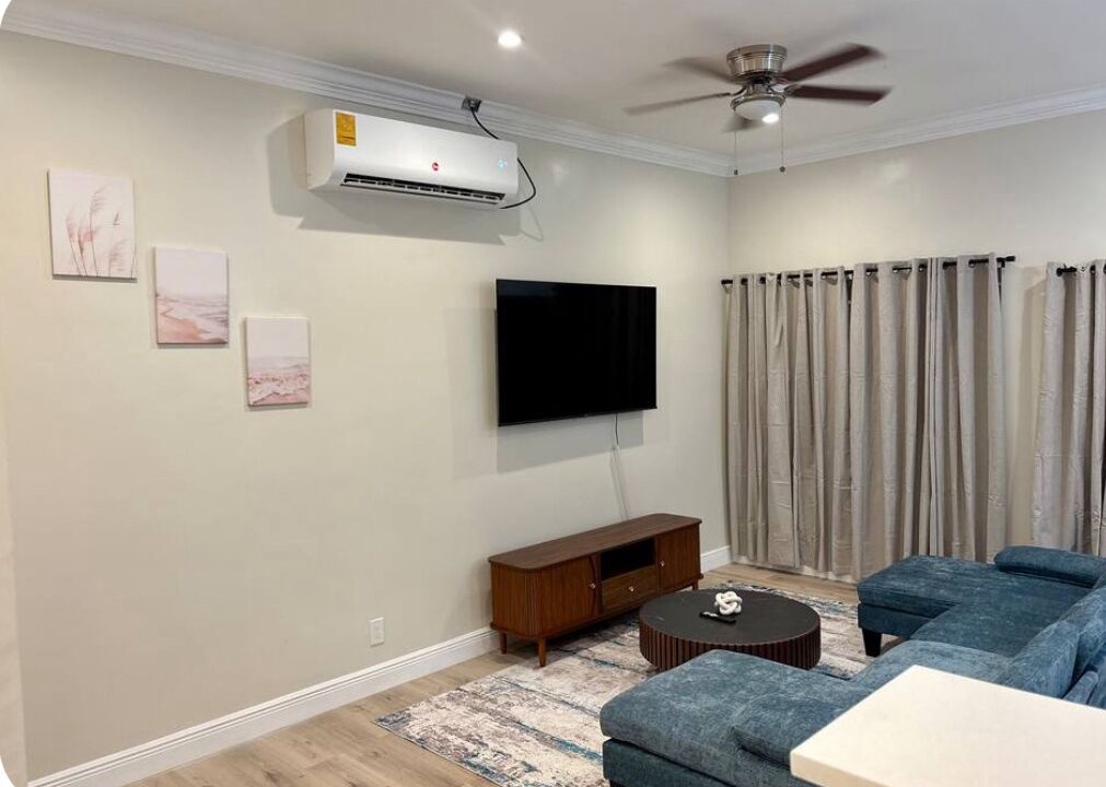 Photo of Livingroom in West End
