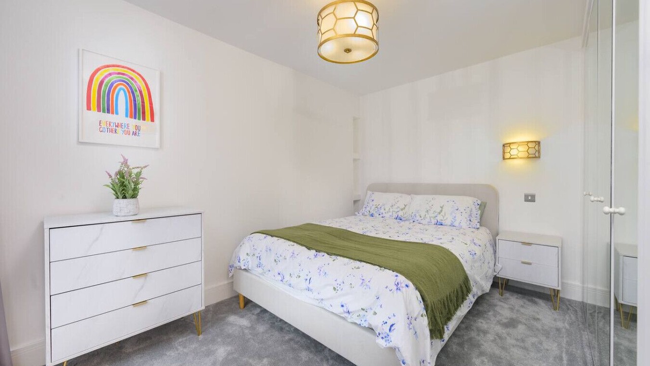 Photo of Bedroom in Frognal and Fitzjohns