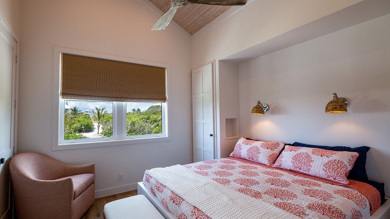 Photo of Bedroom in Hope Town