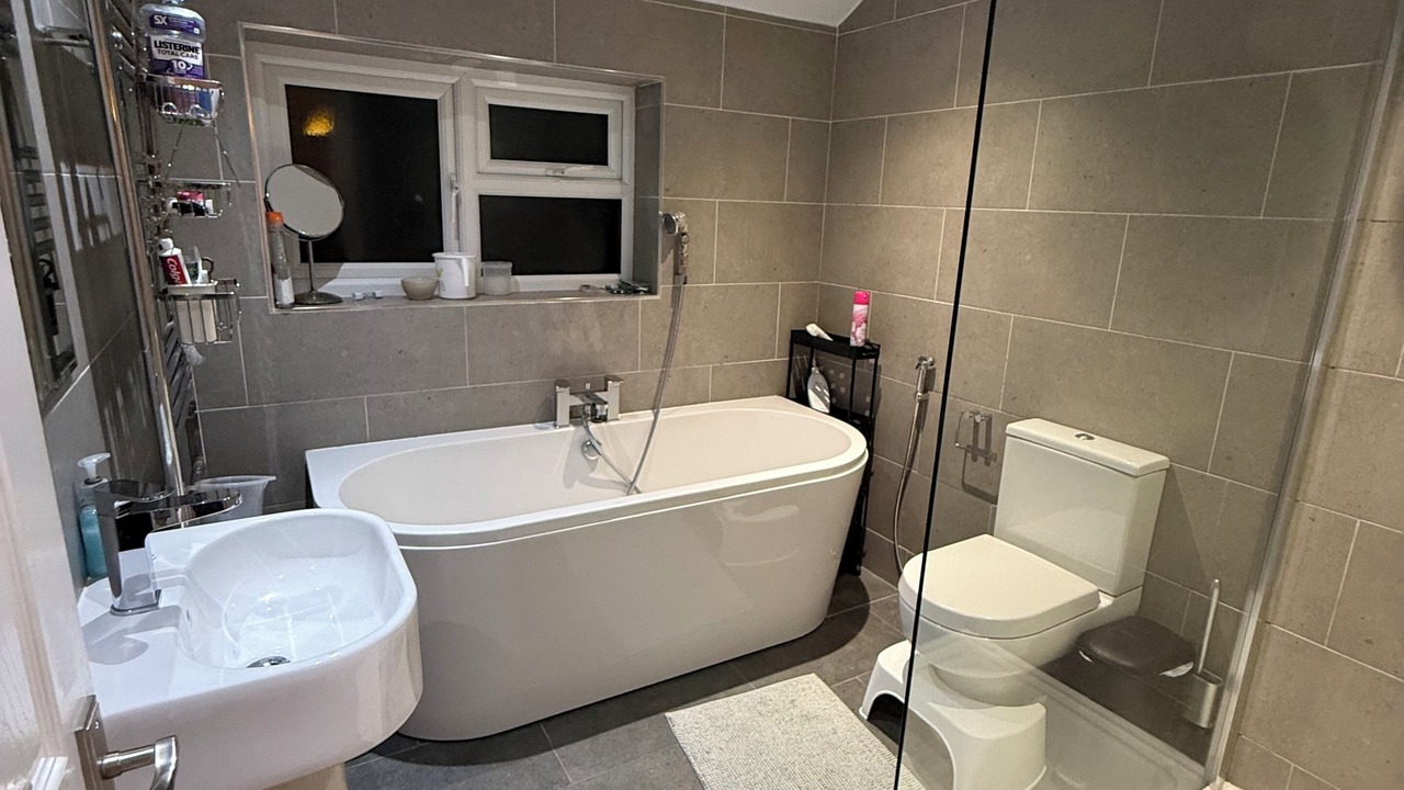 Photo of Bathroom in Bray on Thames