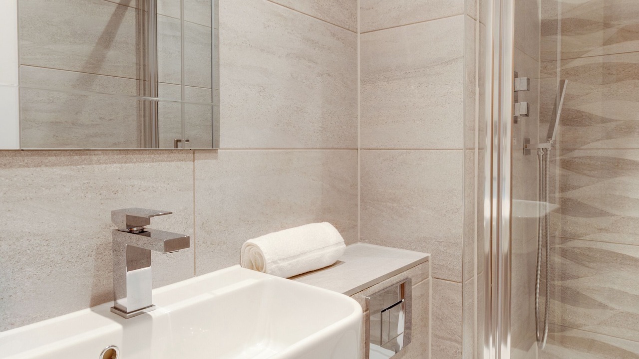 Photo of Bathroom in Liverpool City Centre