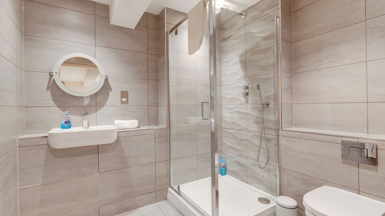 Photo of Bathroom in Liverpool City Centre