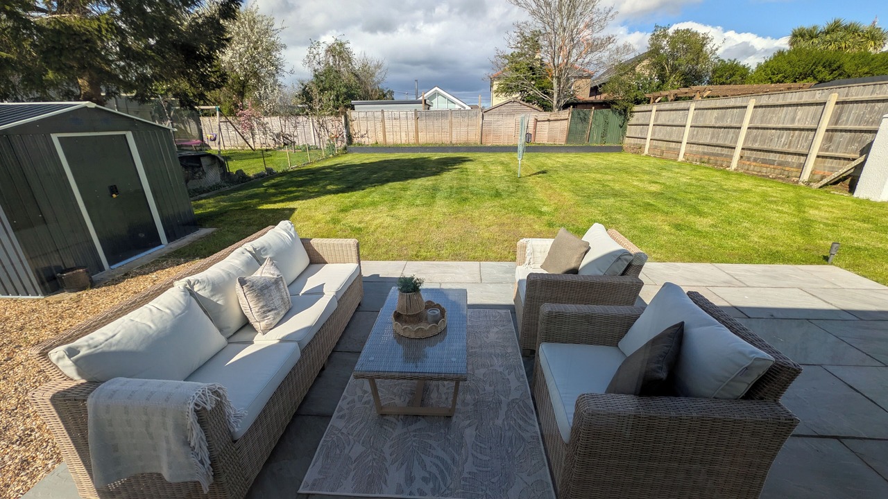 Photo of Patio Balcony in New Forest District