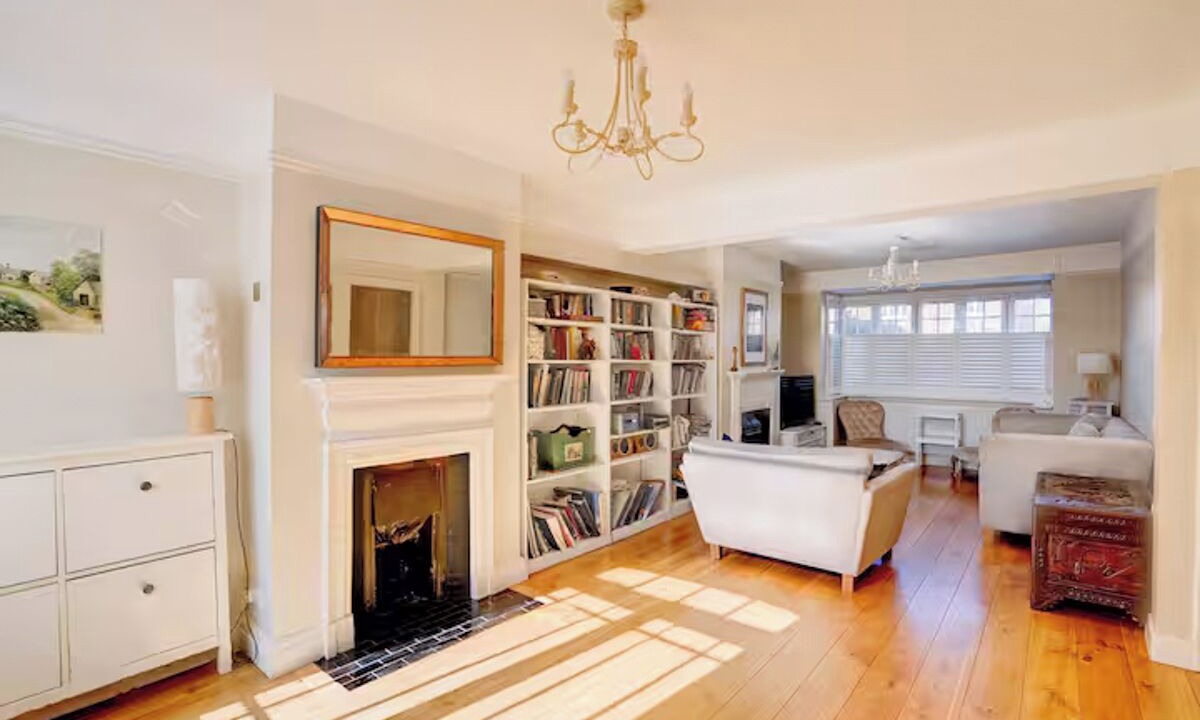 Photo of Livingroom in Amersham