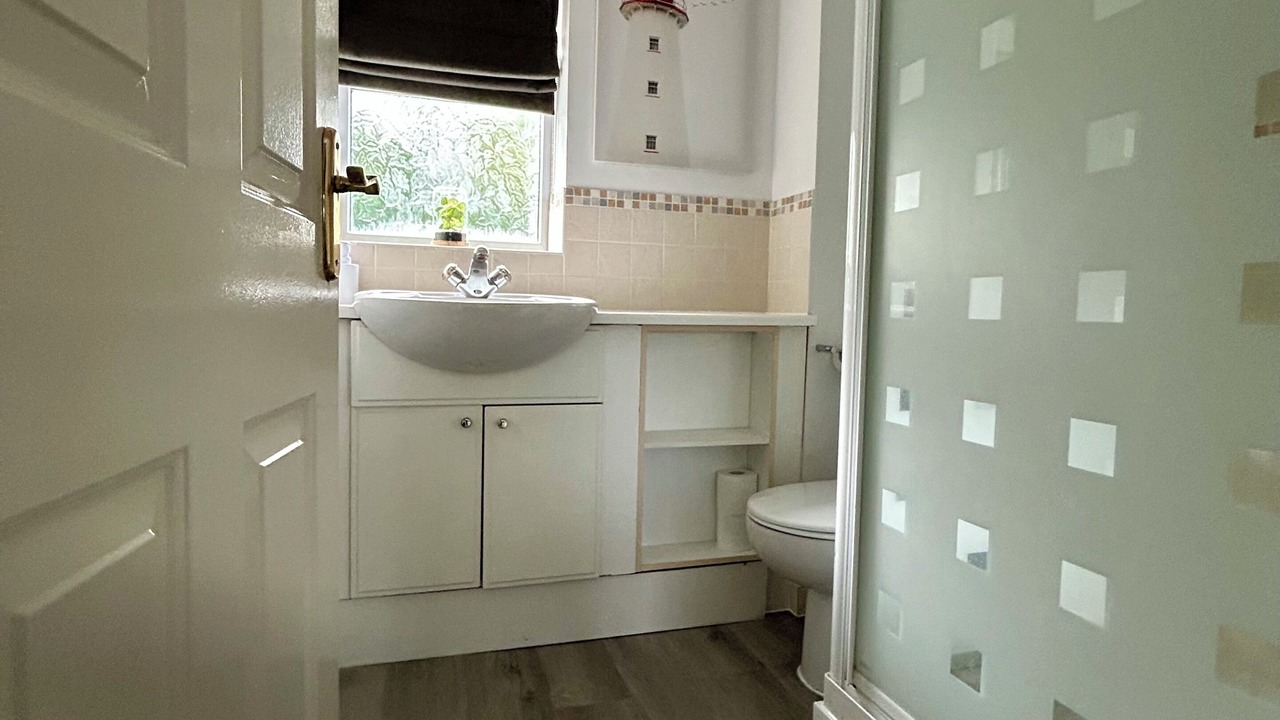 Photo of Bathroom in Marston Moretaine
