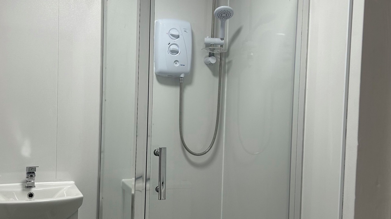 Photo of Bathroom in Marston Moretaine