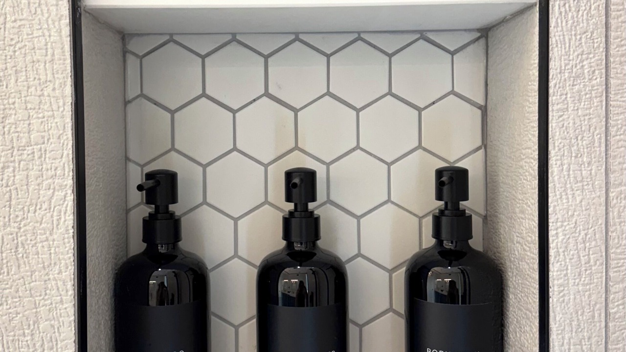 Photo of Bathroom in Rokers Point