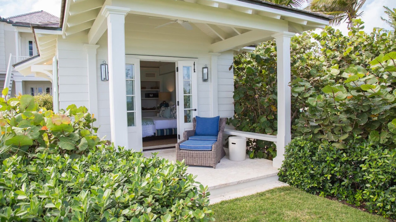 Photo of Patio Balcony in Dunmore Town