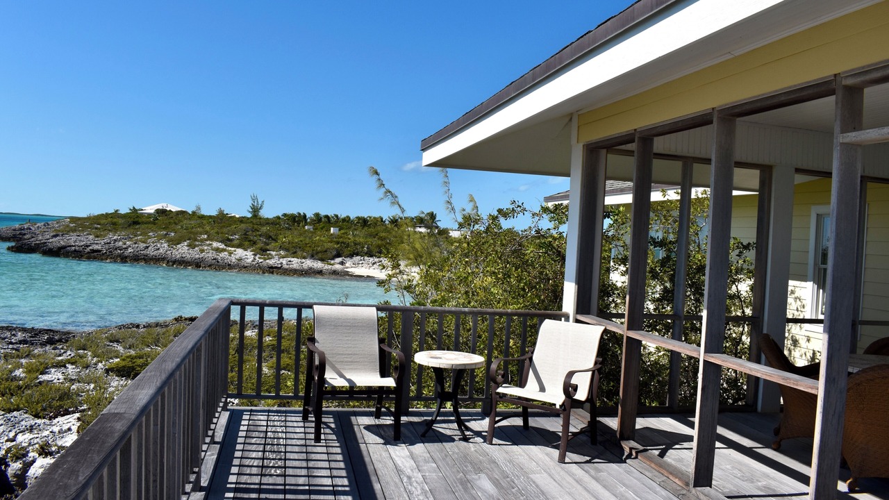 Photo of Patio Balcony in Staniel Cay