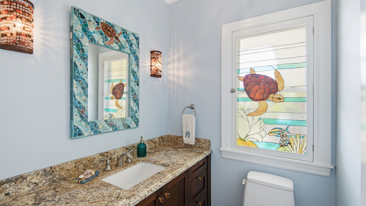 Photo of Bathroom in Staniel Cay
