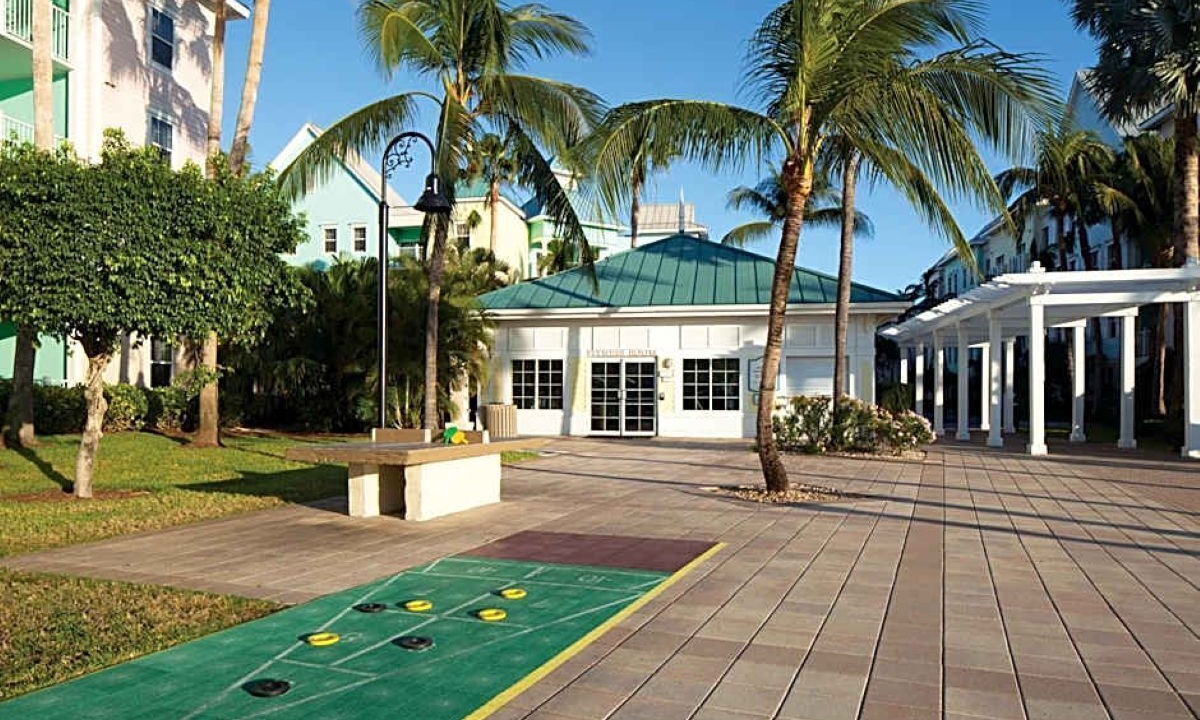 Photo of Others in Paradise Island